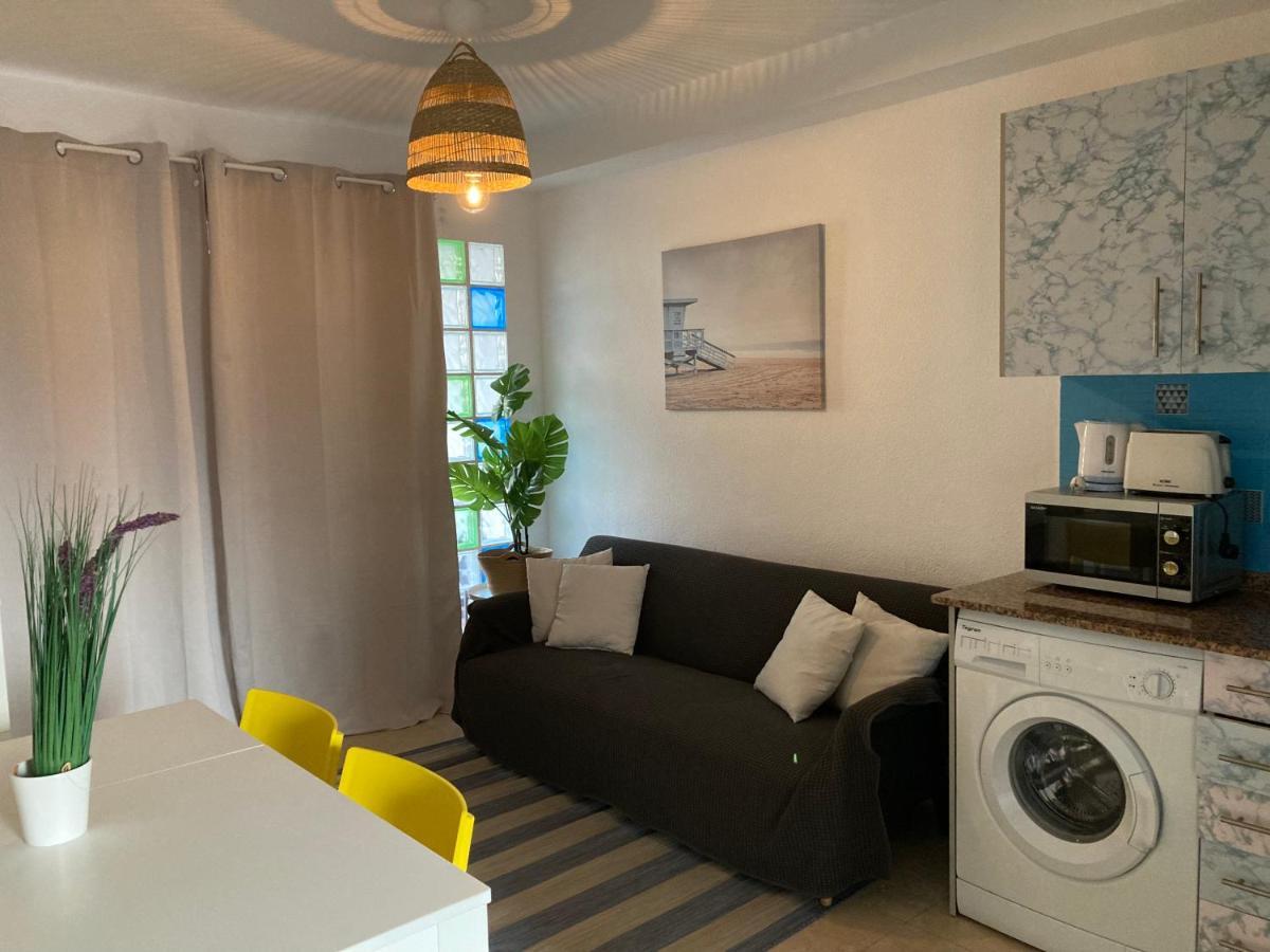 2 Bedroom Pool Apartment Close To Beach Rocky Point Коралео Екстериор снимка